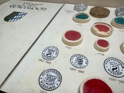 Sammlung historischer Siegel der Stadt Wiesloch.