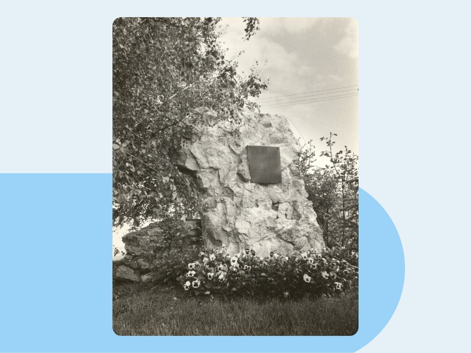 Gedenkstein an die alte Siedlung Frauenweiler