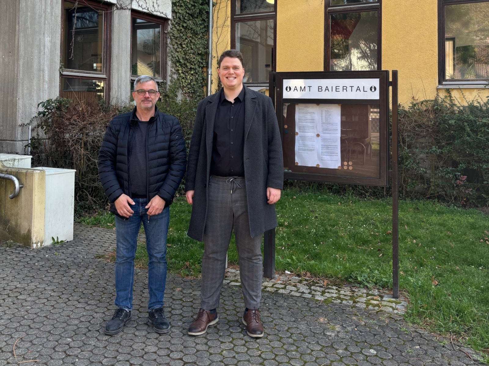 Ortsvorsteher Michael Glaser und Wirtschaftsförderer Benedikt Krauter im Gespräch.